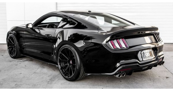 Ford Mustang GT tagastange