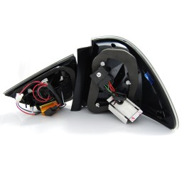 BMW E91 Light Bar LED tagatuled