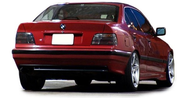 BMW E36 tagatuled