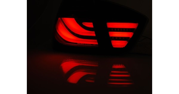 BMW E90 Light Bar LED tagatuled